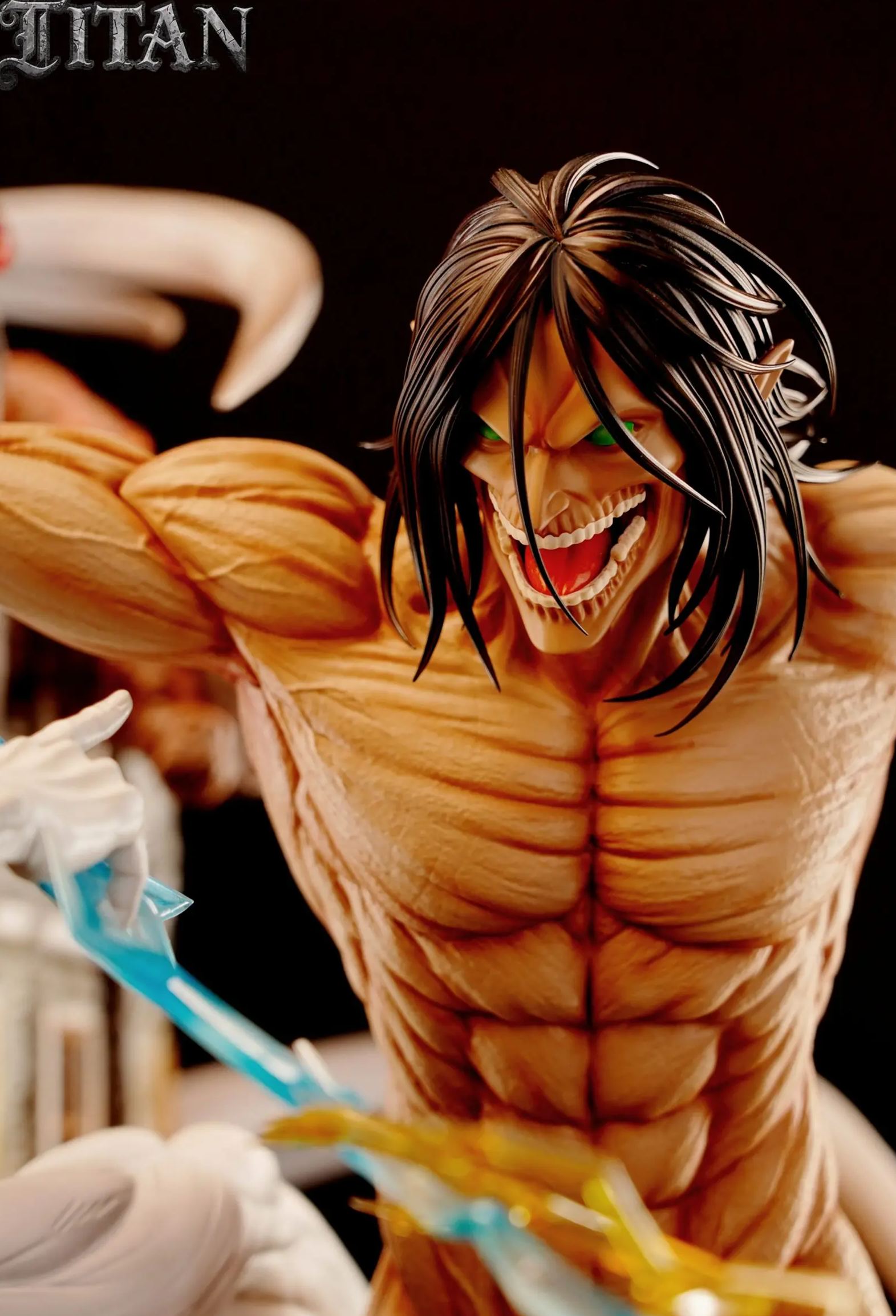 TITAN Studio - The Great Titan 01 War Hammer Titan VS. Attack Titan Attack on Titan Statue