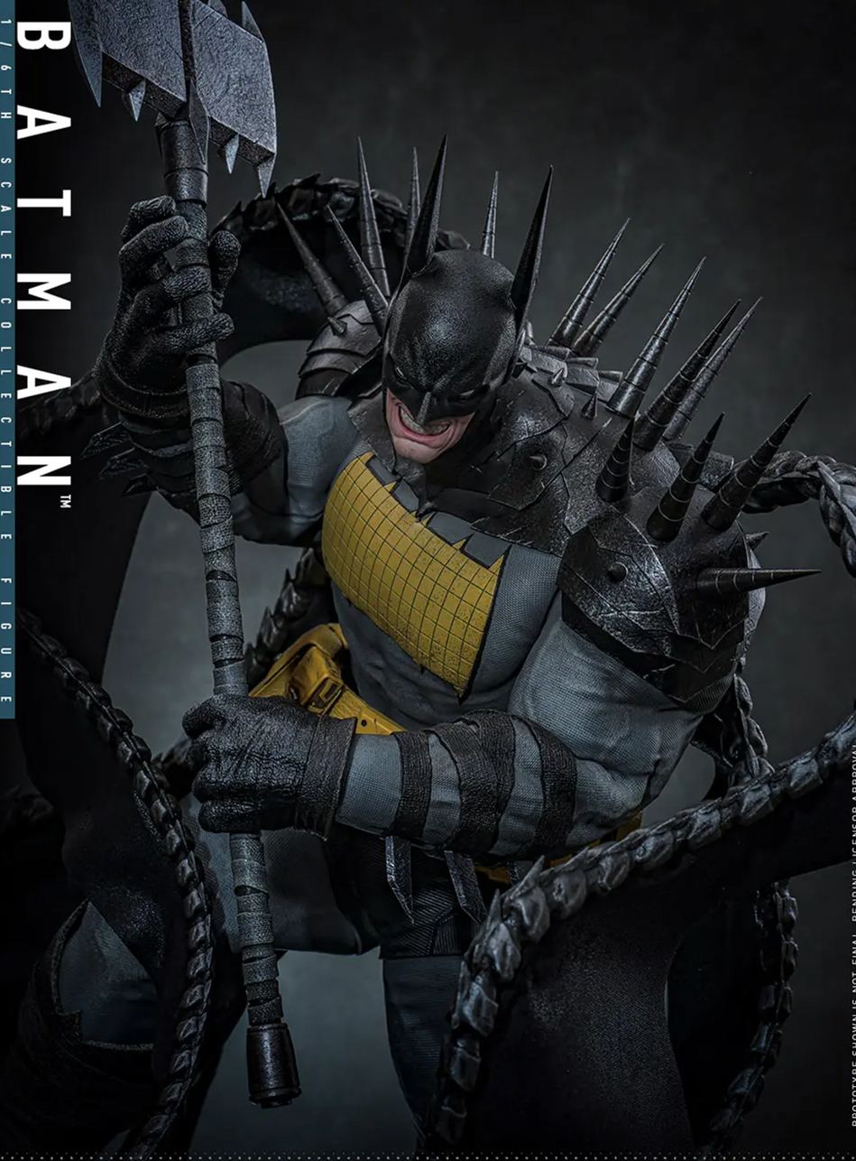 Hottoys - Absolute Batman Batman 1/6th scale Collectible Figure CMS030 Licensed Statue