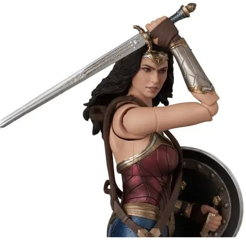 MEDICOM TOY - MAFEX No.296 MAFEX WONDER WOMAN (ZACK SNYDER'S JUSTICE LEAGUE Ver.) Licensed