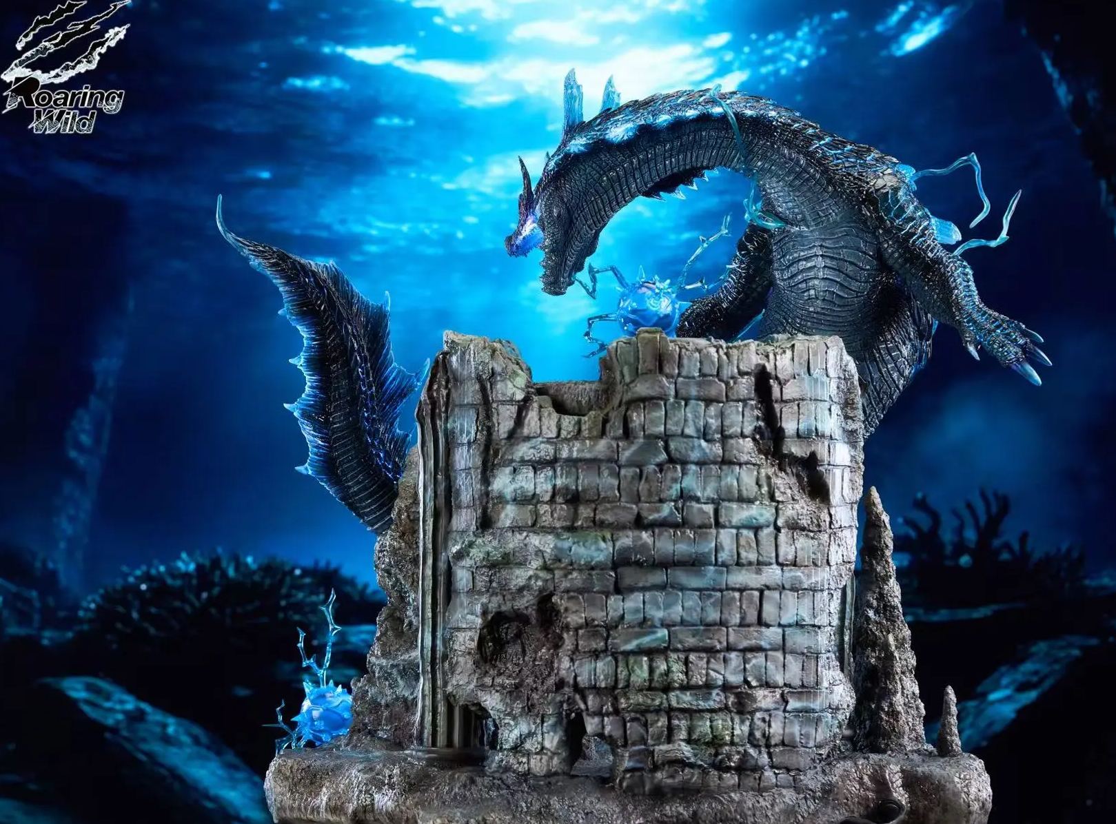 Roaring Wild Studio - Lagiacrus X Abyssal Laguacrus Monster Hunter Statue