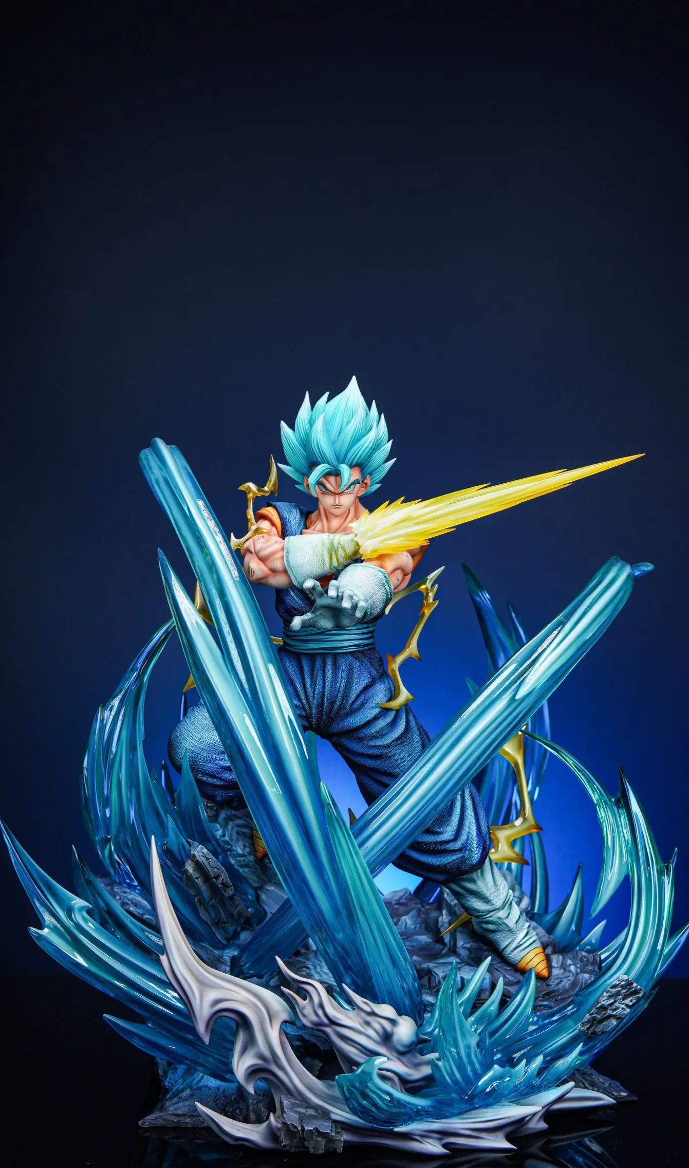 YISHOU Studio - Vegito Dragon Ball Statue