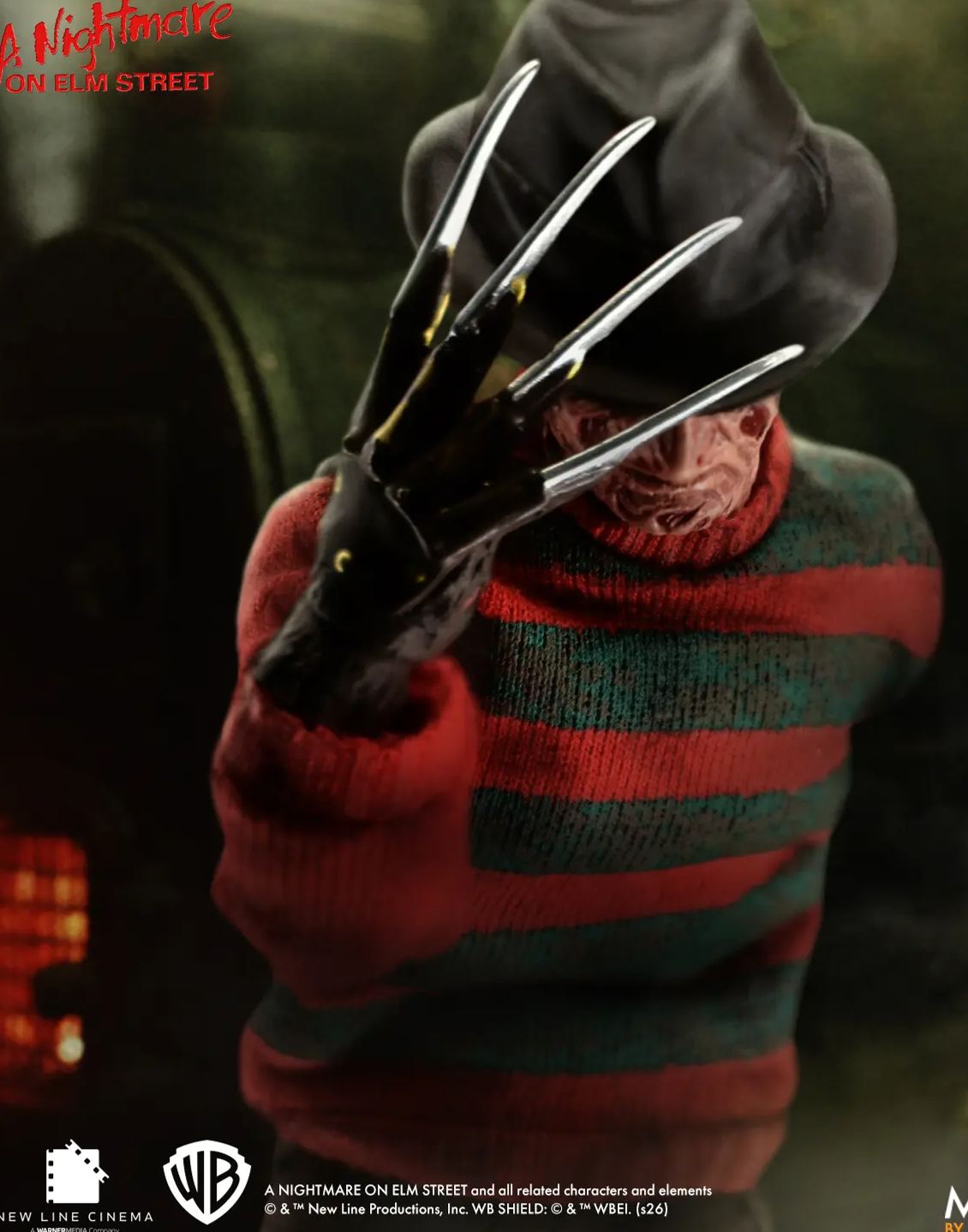 Mezco Studio - A Nightmare on Elm Street: Freddy Krueger Licensed Statue 