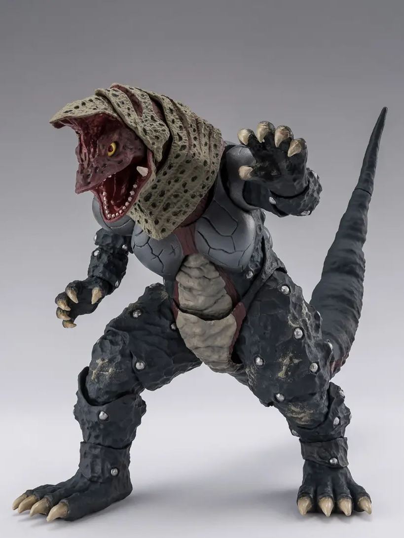 BANDAI SPIRITS - S.H.Figuarts Golza 30th Anniversary Edition "Ultraman Tiga" Licensed Statue