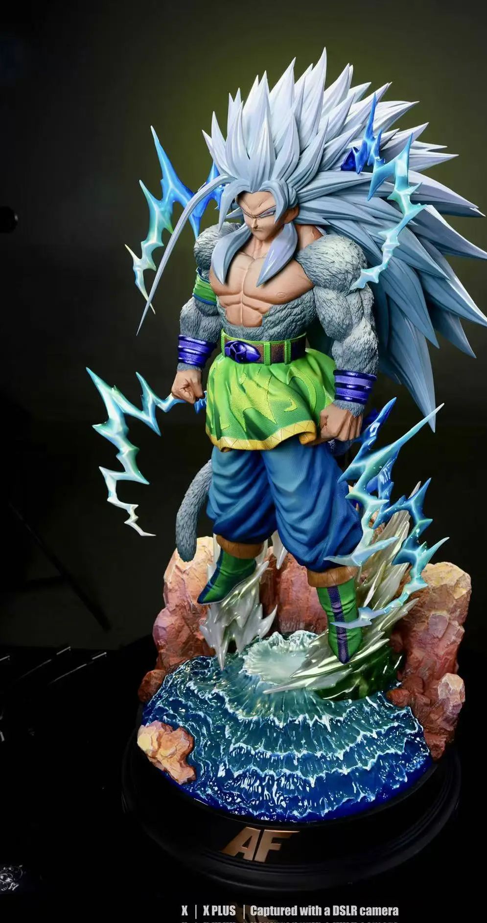 YAMCHA Studio - Son Goku Super Saiyan 5 Dragon Ball Statue 