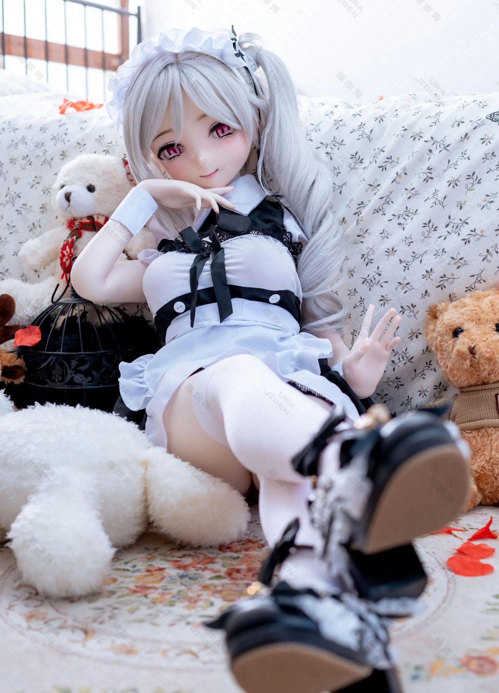 Bezlya - 2.1 Series Silicone Doll Lin Ye Makeup Style No. 2 Licensed Statue