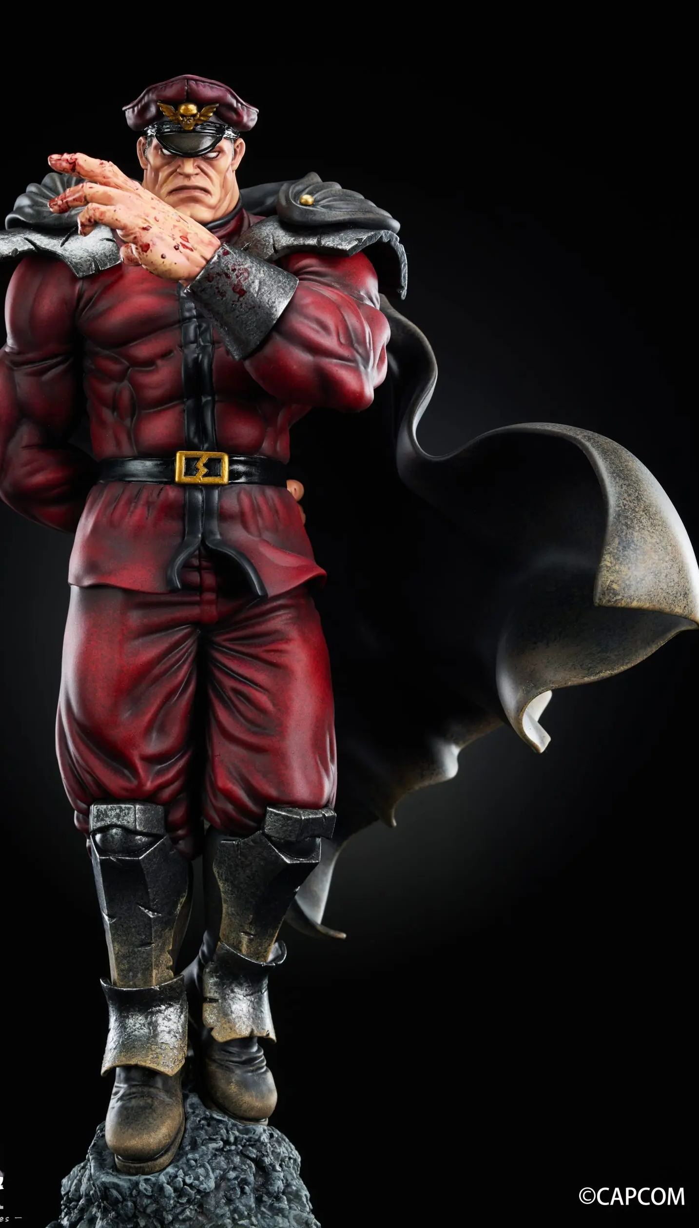 SynQ Lab. Collectable Studio - Street Fighter M.Bison Licensed Statue