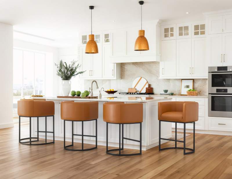 Upholstered Bar Stools vs. Wood Seats | homeyfad