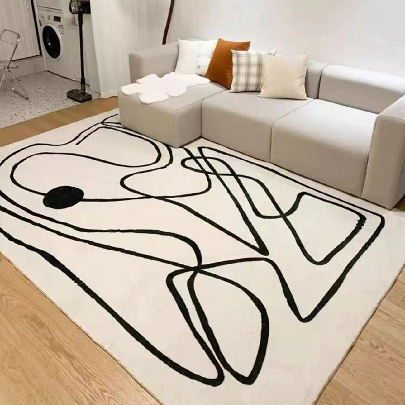 Indoor Use Thick Modern Abstract Polyester Anti-Slip Area Rug Image - 2 | homeyfad