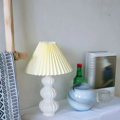 Nordic Pleated Shade Ceramic Table Lamp for Living Room Image - 16