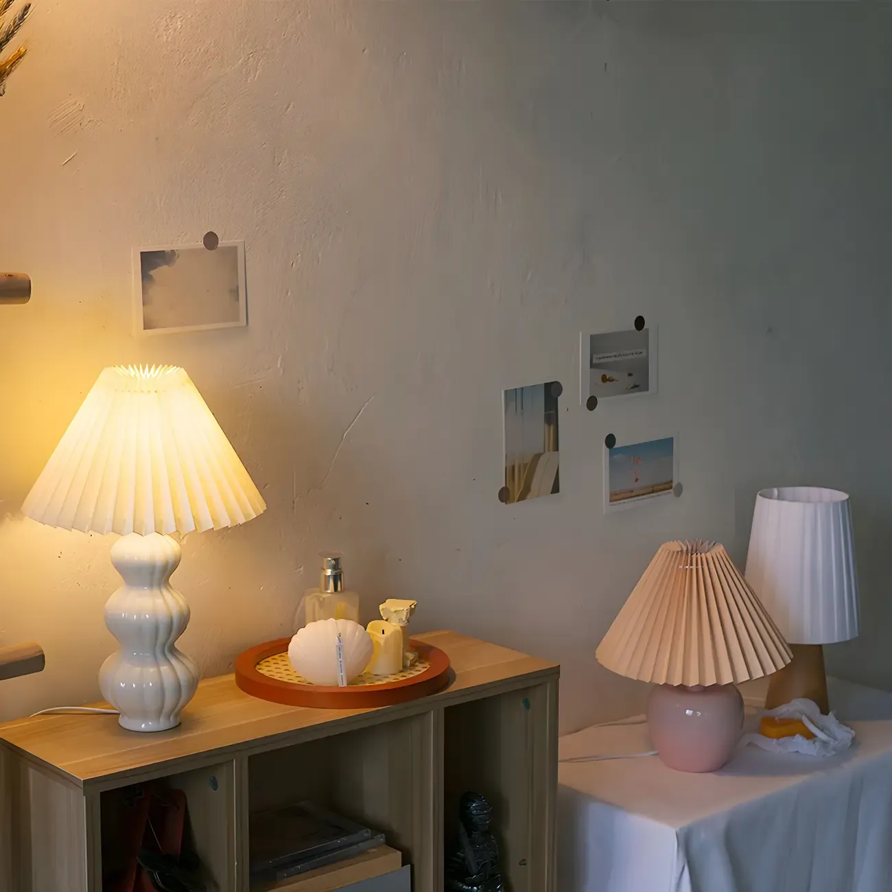 Nordic Pleated Shade Ceramic Table Lamp for Living Room Image - 20