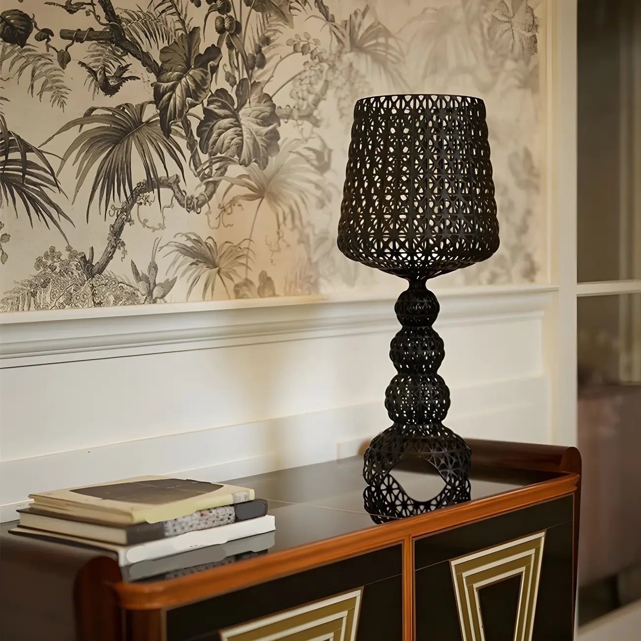 Stylish Black Acrylic Tripod Table Lamp for Residential Image - 1 | homeyfad