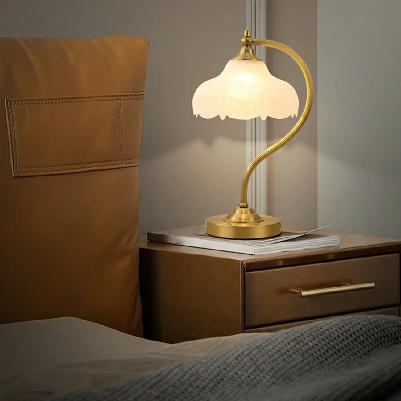 Elegant Glass Flower Golden Table Lamp for Bedroom Image - 10