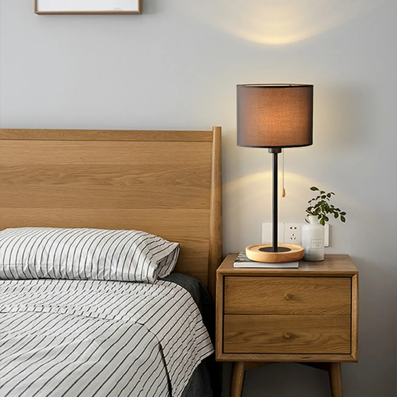 Modern Geometric Table Lamp Pull Chain Switch for Residential Image - 16