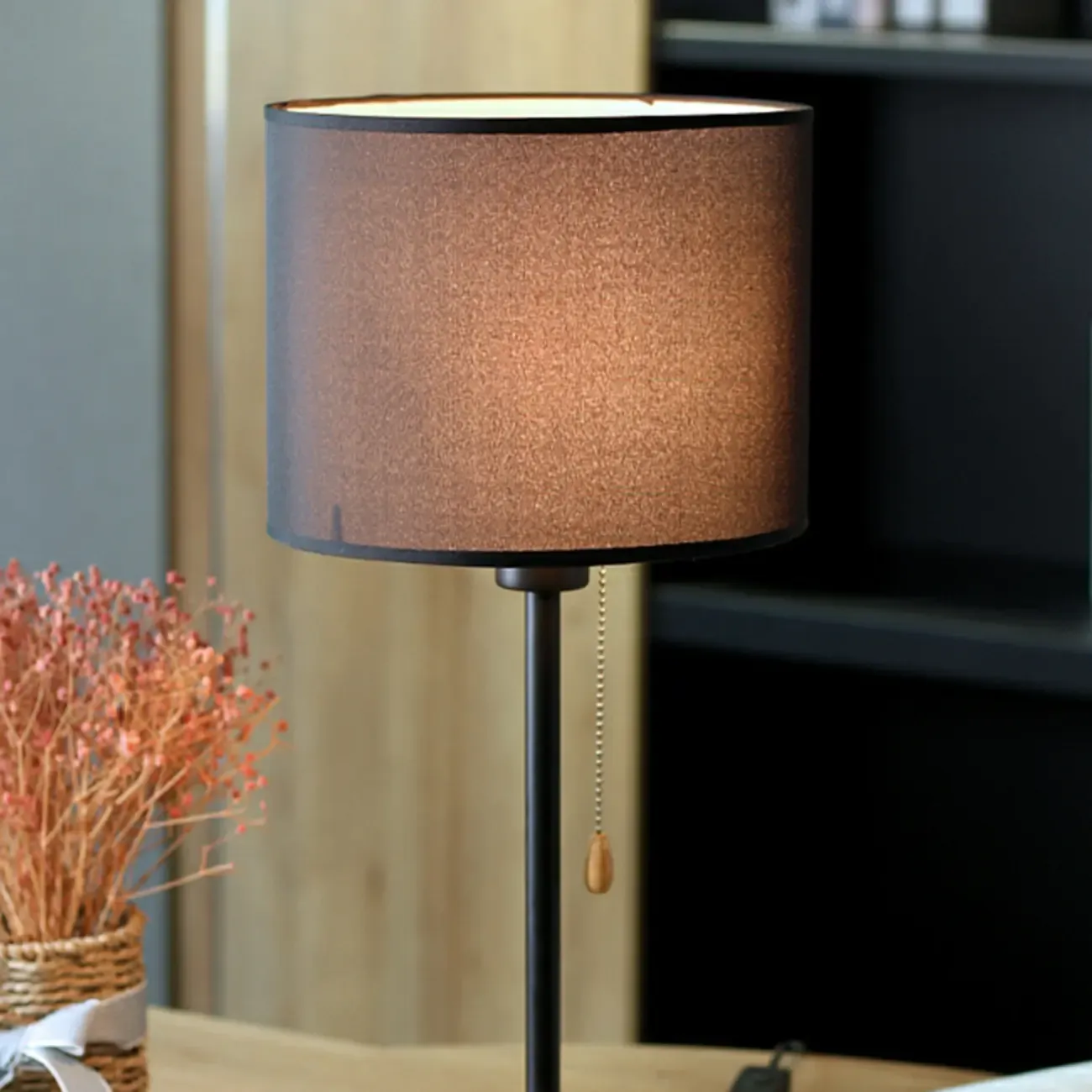 Modern Geometric Table Lamp Pull Chain Switch for Residential Image - 18