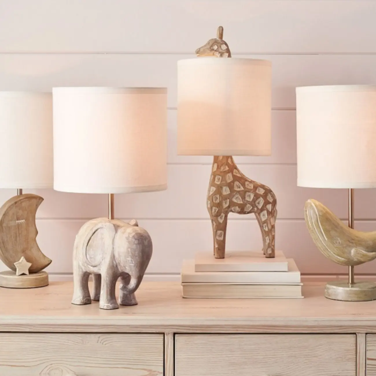 Nordic Animal Shape Wooden Table Lamp for Living Room Image - 1 | homeyfad