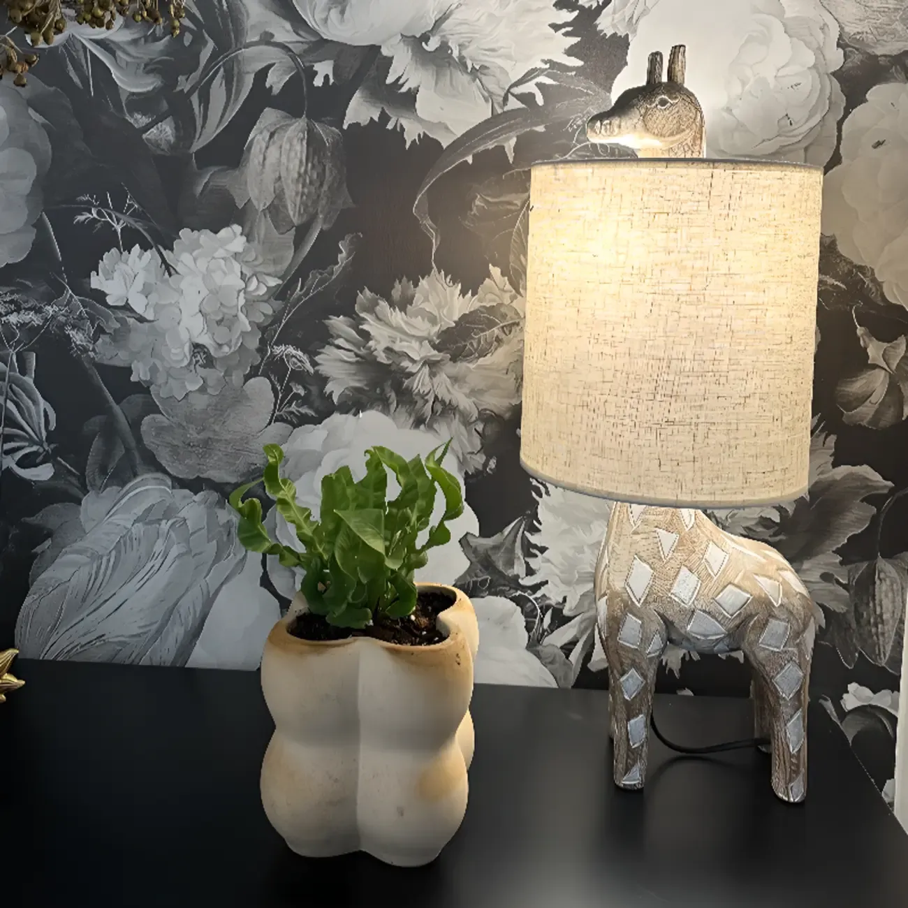 Nordic Animal Shape Wooden Table Lamp for Living Room Image - 4