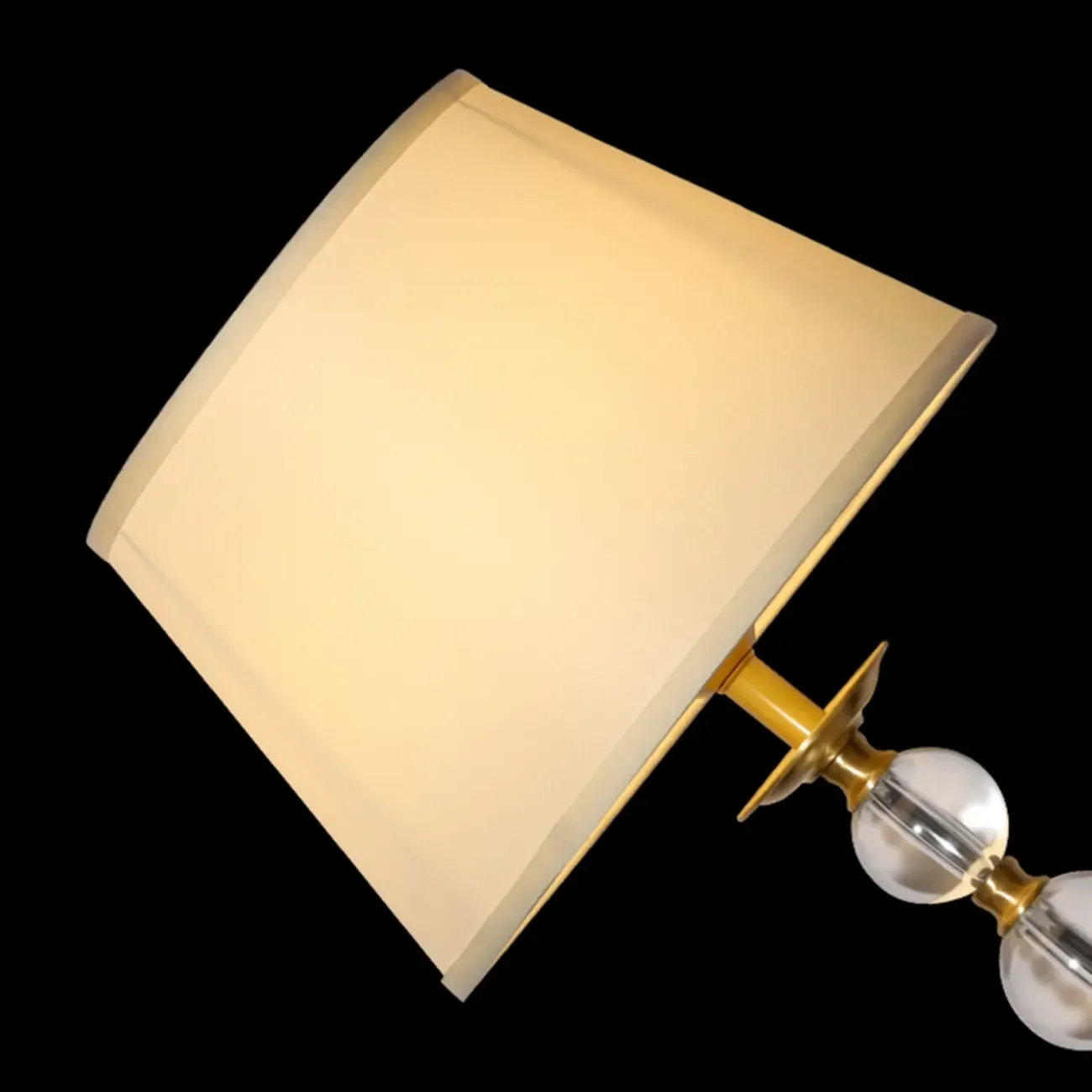 Geometric Crystal Gold Metal Table Lamp for Bedroom Image - 7