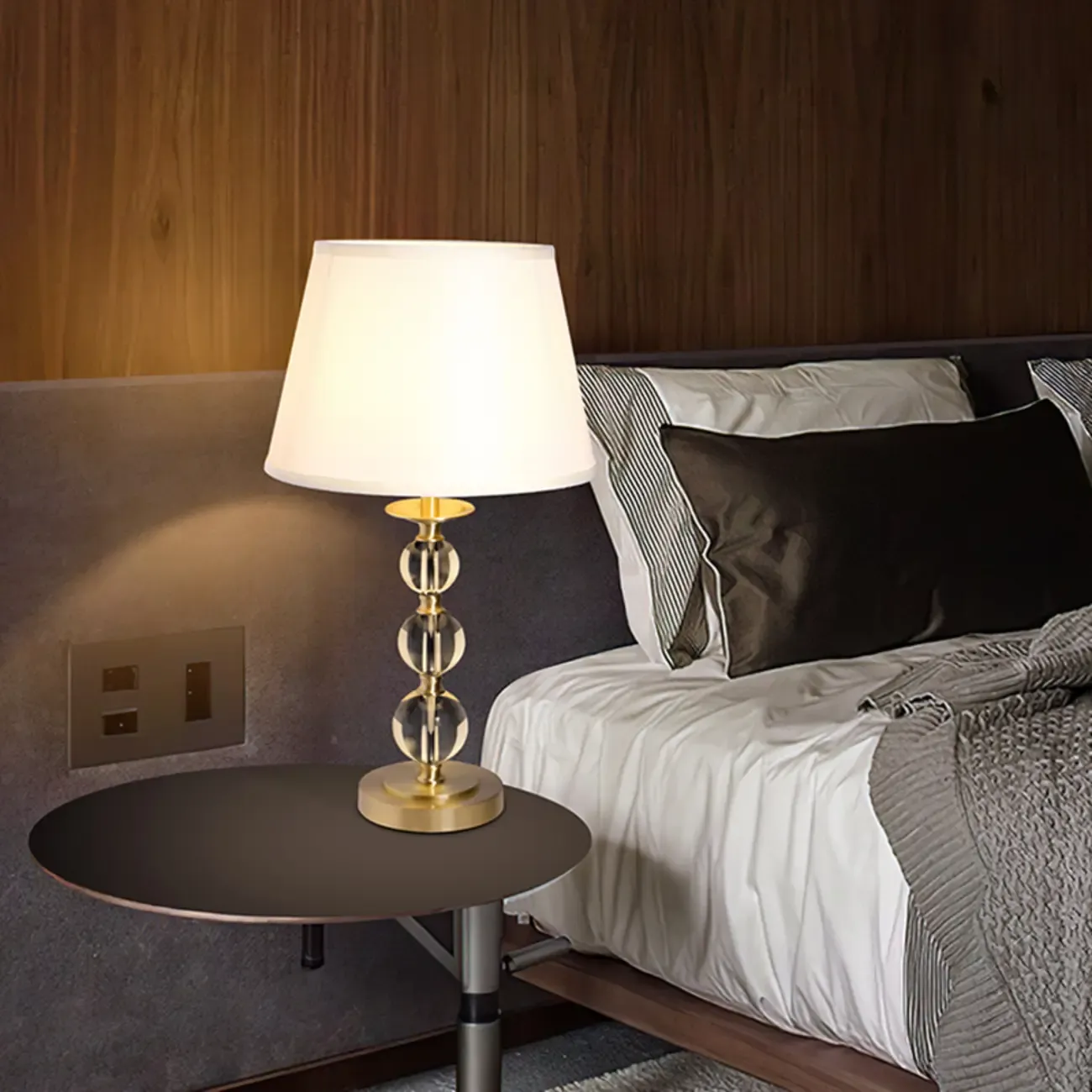 Geometric Crystal Gold Metal Table Lamp for Bedroom Image - 11