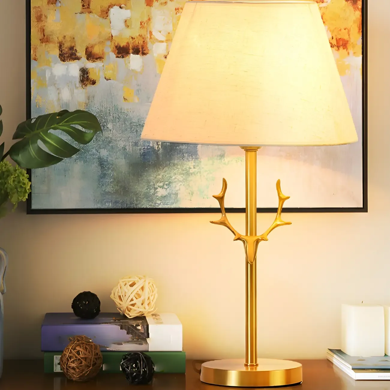 Modern Gold Metal Geometric Table Lamp for Residential Image - 11