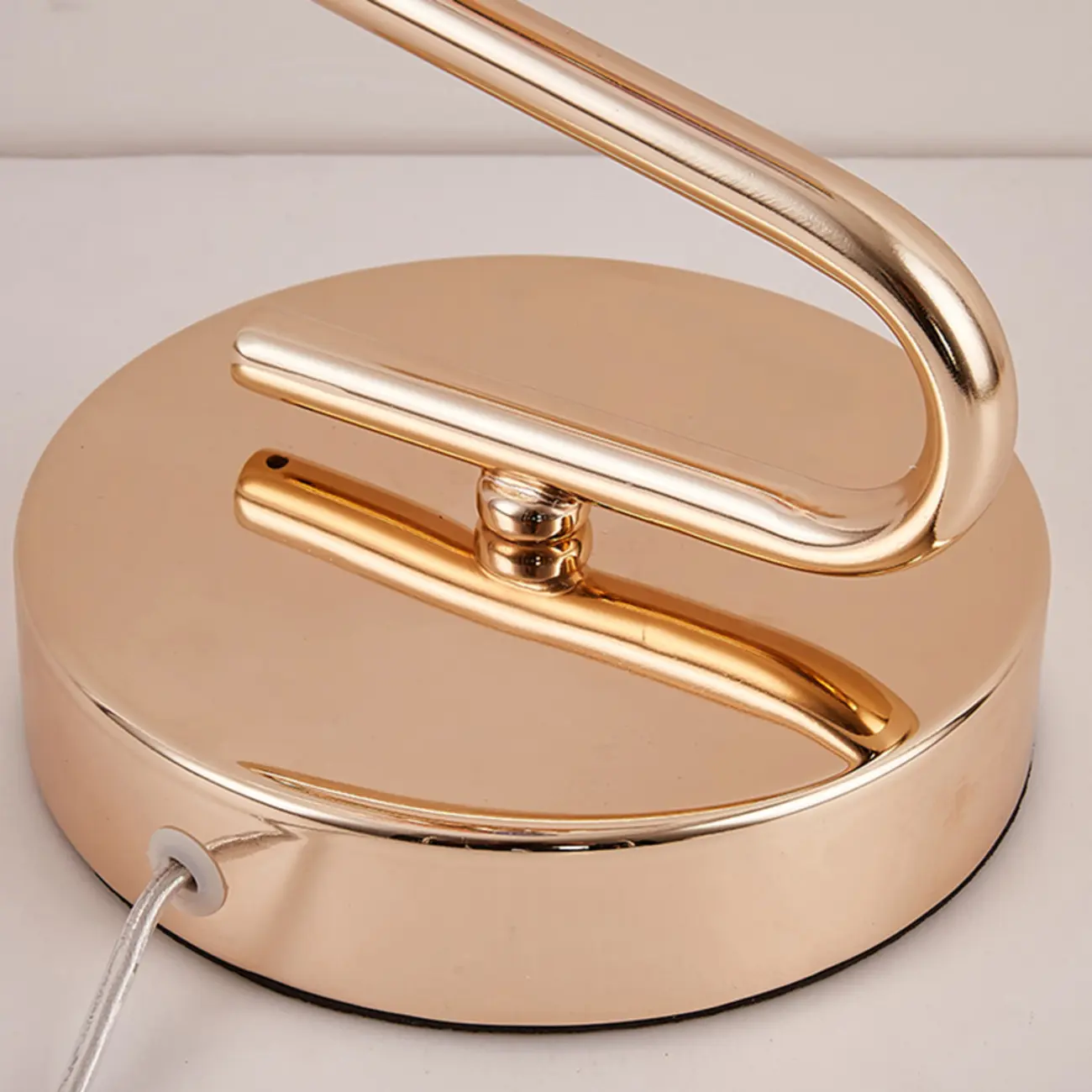 Glamorous Acrylic Butterfly Shape Gold Table Lamp for Residential Image - 9 | homeyfad