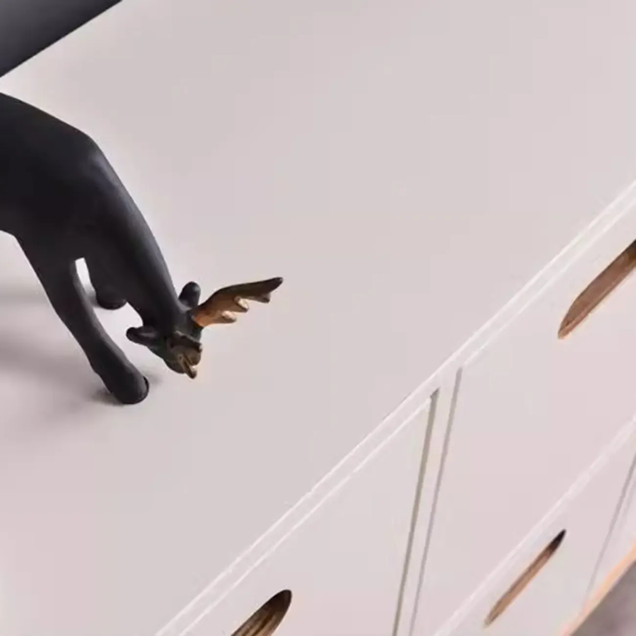 4/6/8/10 Door Solid Wood Storage Cabinet for Utility Rooms Image - 12