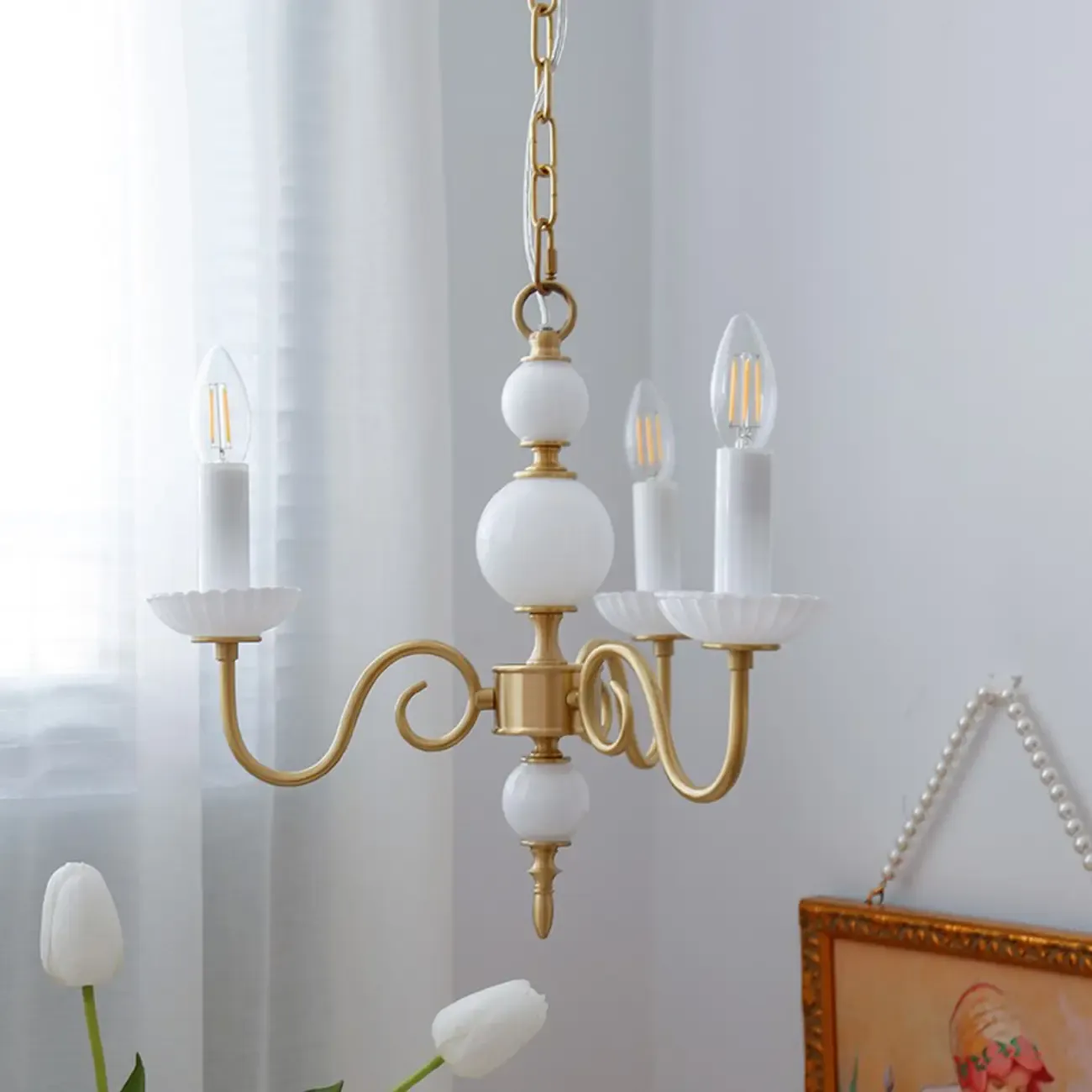 Vintage Gold Metal Candelabra Chandelier for Residential Use Image - 2