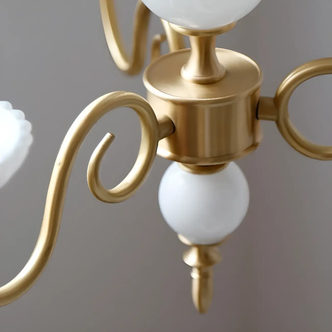 Vintage Gold Metal Candelabra Chandelier for Residential Use Image - 10