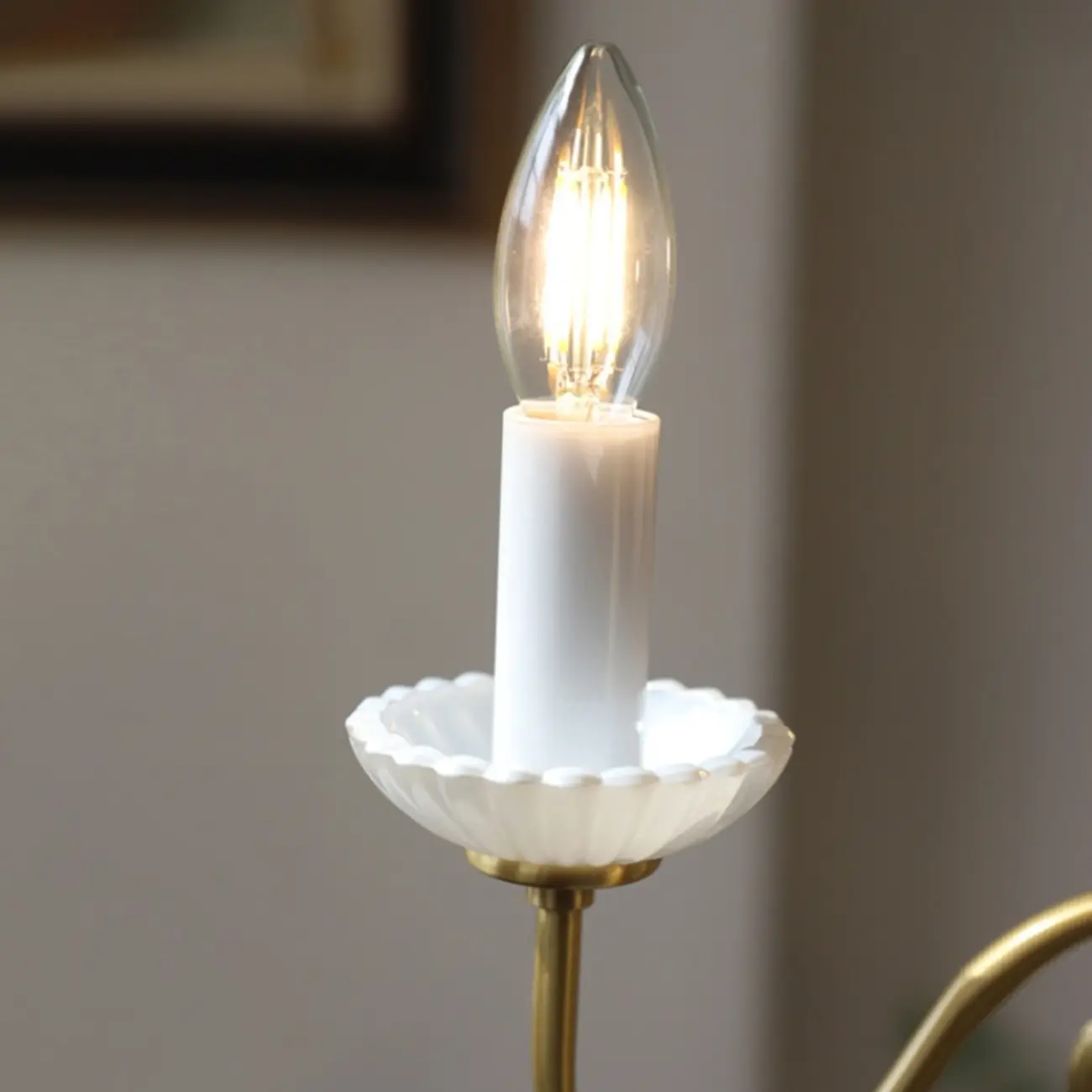 Vintage Gold Metal Candelabra Chandelier for Residential Use Image - 11 | homeyfad