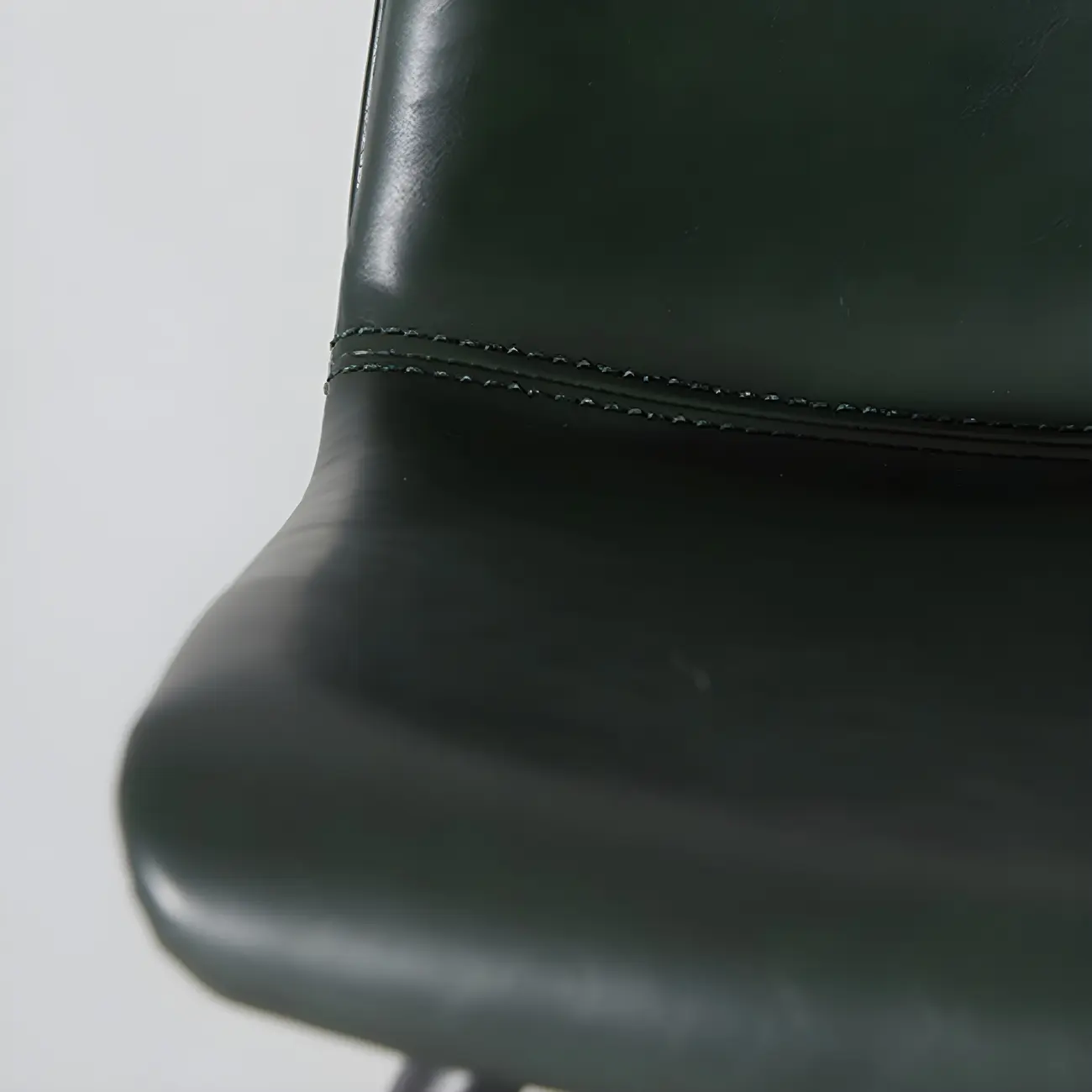 Vintage Leather Bar Stool with Low Backrest and Footrest Image - 14 | homeyfad