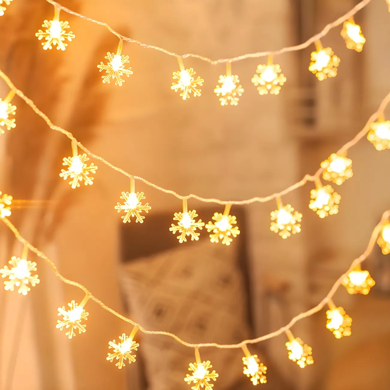 Snowflake String Lights Battery Powered for Cozy Decor Image - 1 | homeyfad