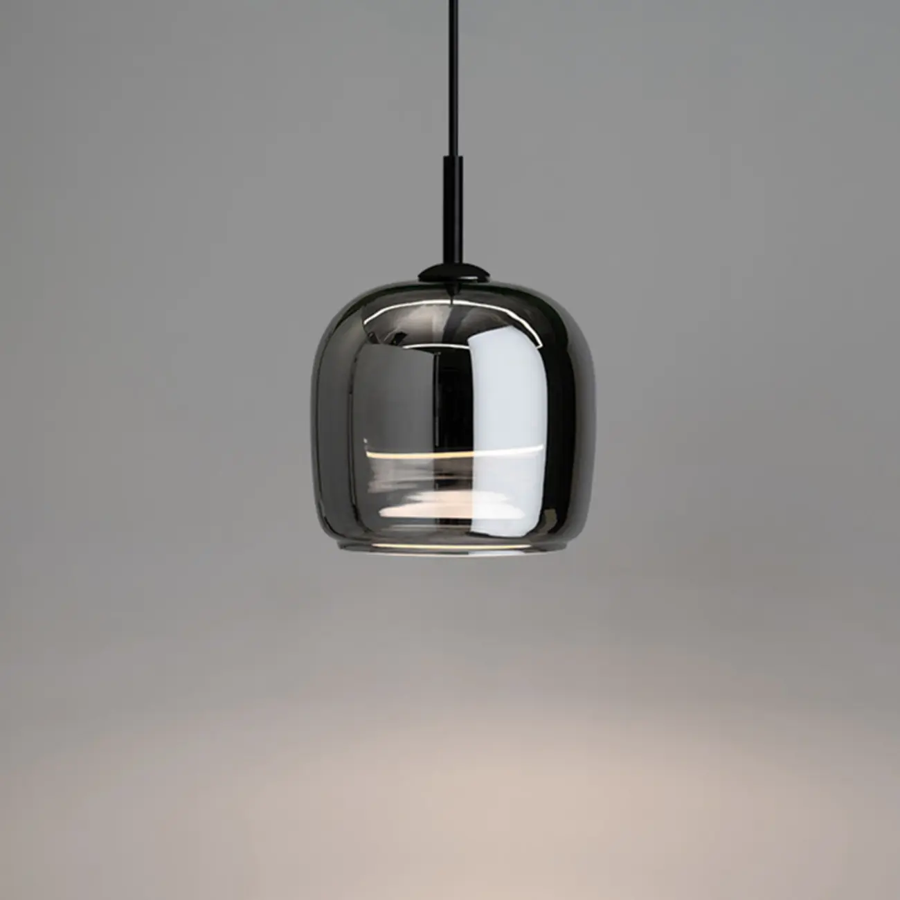 Modern 3 Light Bright Black Glass Jar Pendant Light for Dining Room Image - 9 | homeyfad