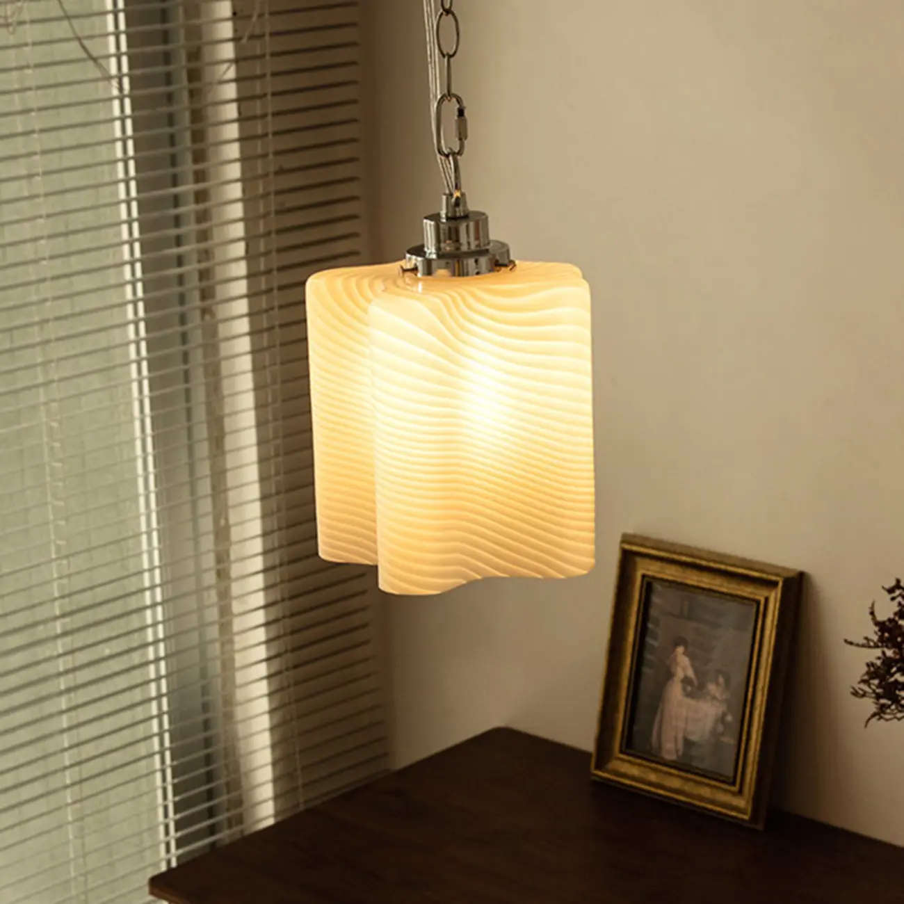 Natural Cylinder Wood Pendant Light for Living Room. Image - 2 | homeyfad