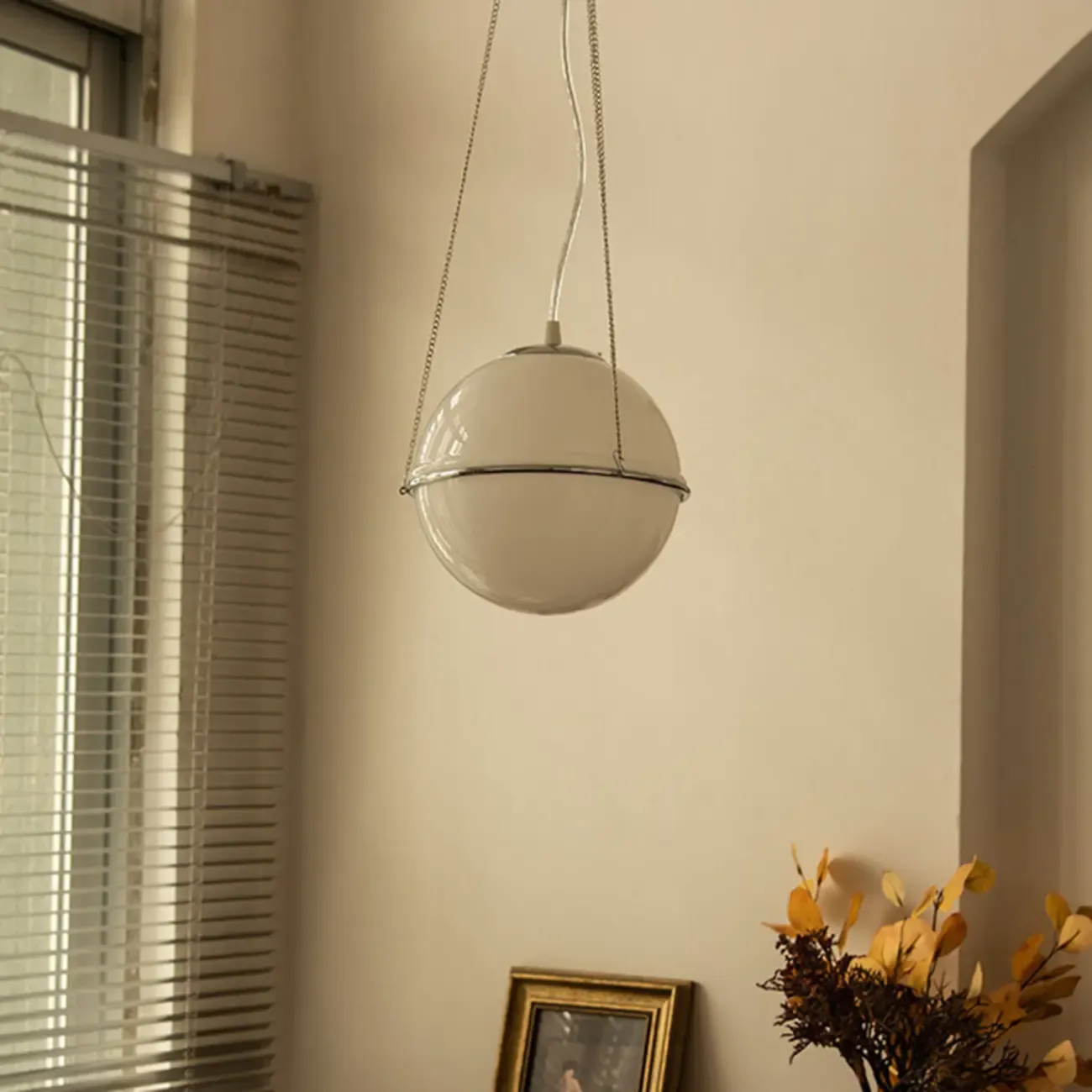 Natural Cylinder Wood Pendant Light for Living Room. Image - 16