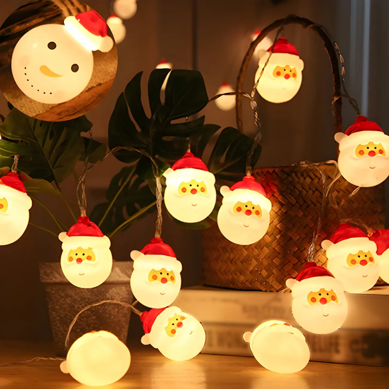 Cutie LED Plastic Santa String Lights for Christmas Indoor Decor Image - 1 | homeyfad