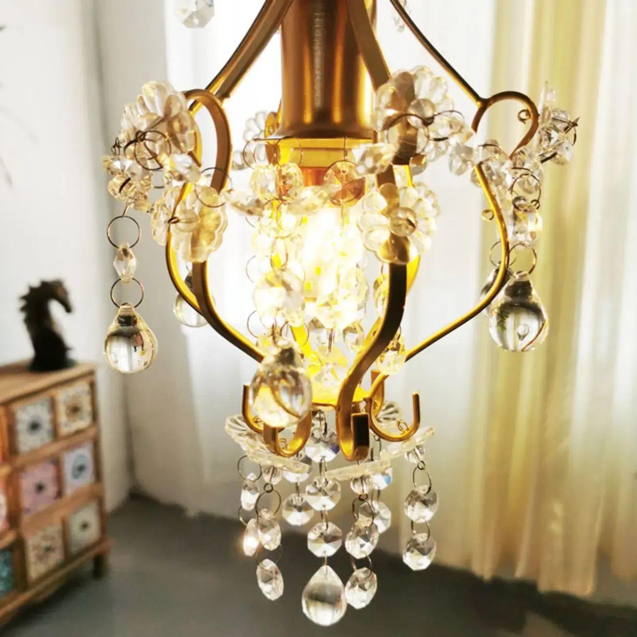 Elegant Crystal Gold Pendant Light for Dining Room Image - 14