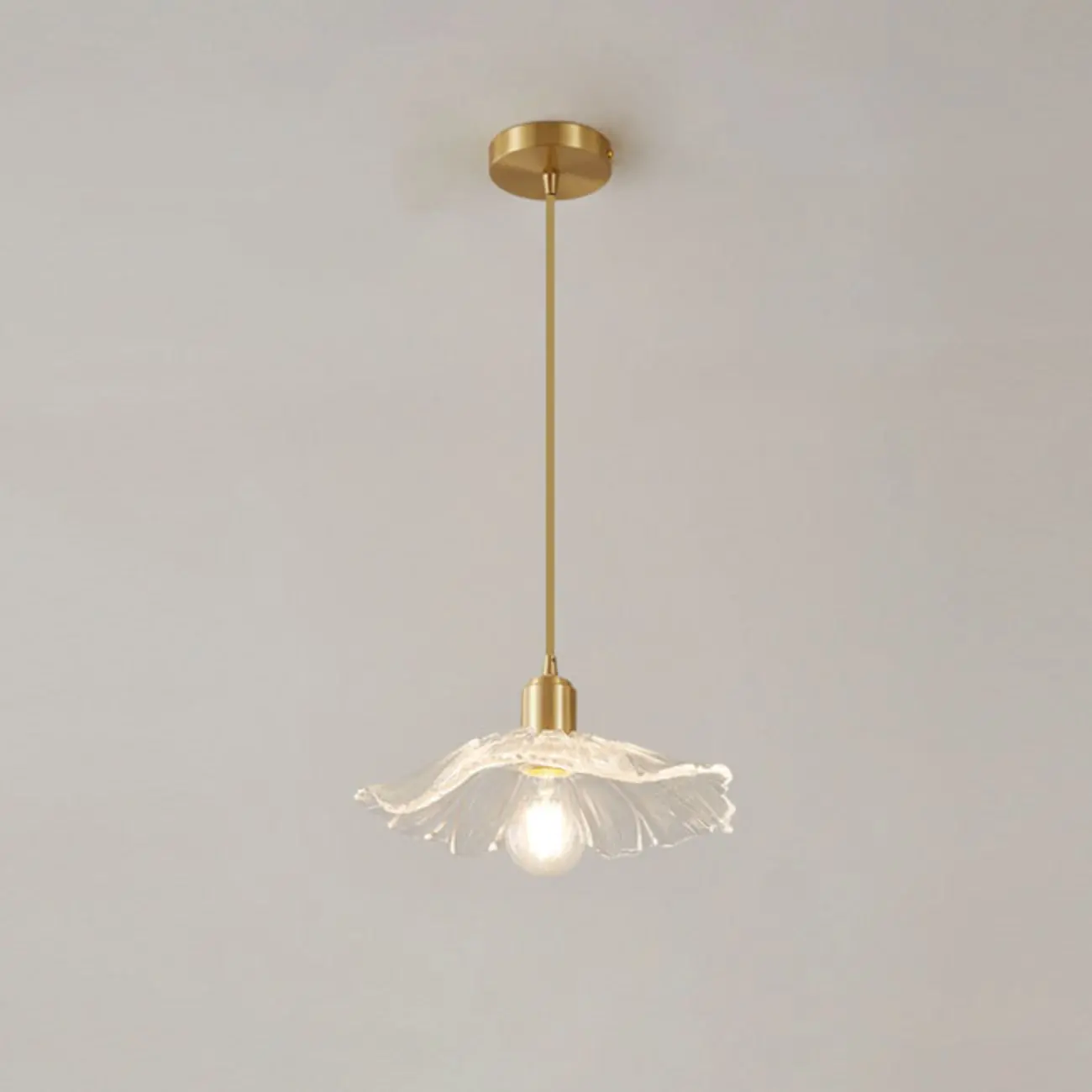 Modern Clear Glass Daisy Pendant Light with Golden Hardware Image - 1 | homeyfad