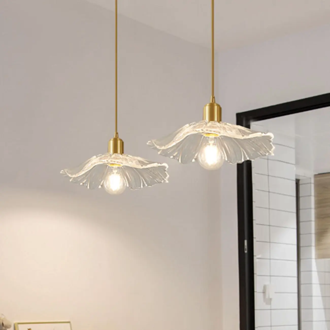 Modern Clear Glass Daisy Pendant Light with Golden Hardware Image - 2 | homeyfad