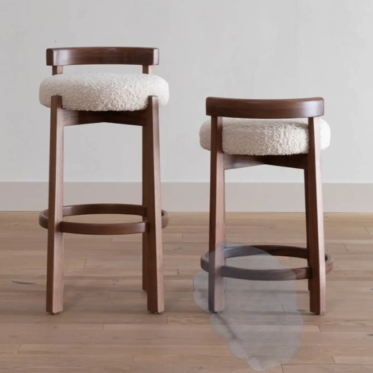 Glam Wooden Cushioned Bar Stools with Round Seat for Home Bar Image - 4 | homeyfad