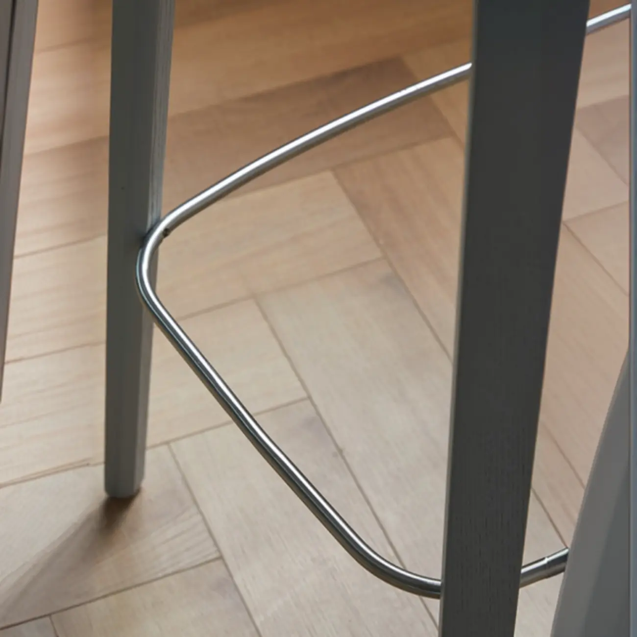 Minimalist Wooden Bar Stools with Footrest for Kitchen Image - 16 | homeyfad