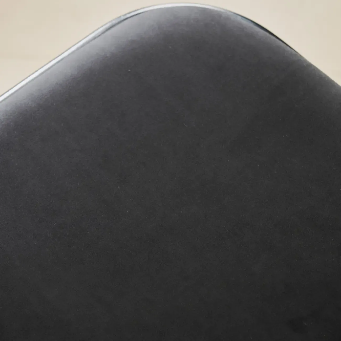 Modern Leather Bar Stools with Open Curved Back for Kitchen Image - 9