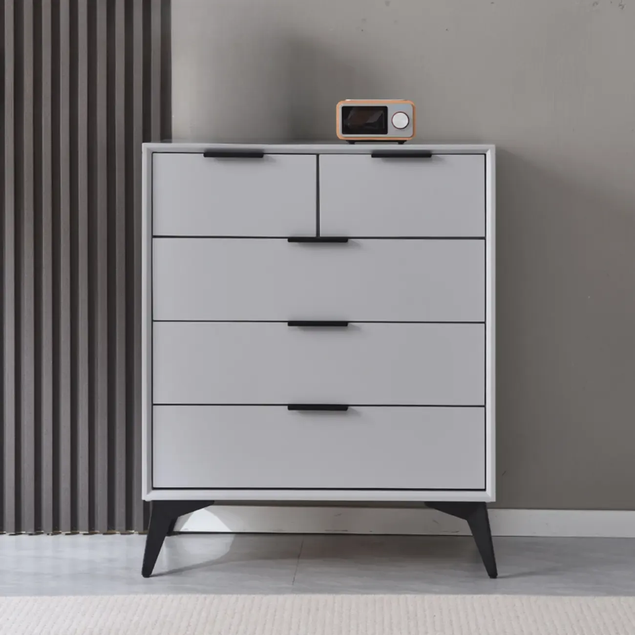 Modern Wood Dressers in Gray for Bedroom 5~7 Drawers Image - 5