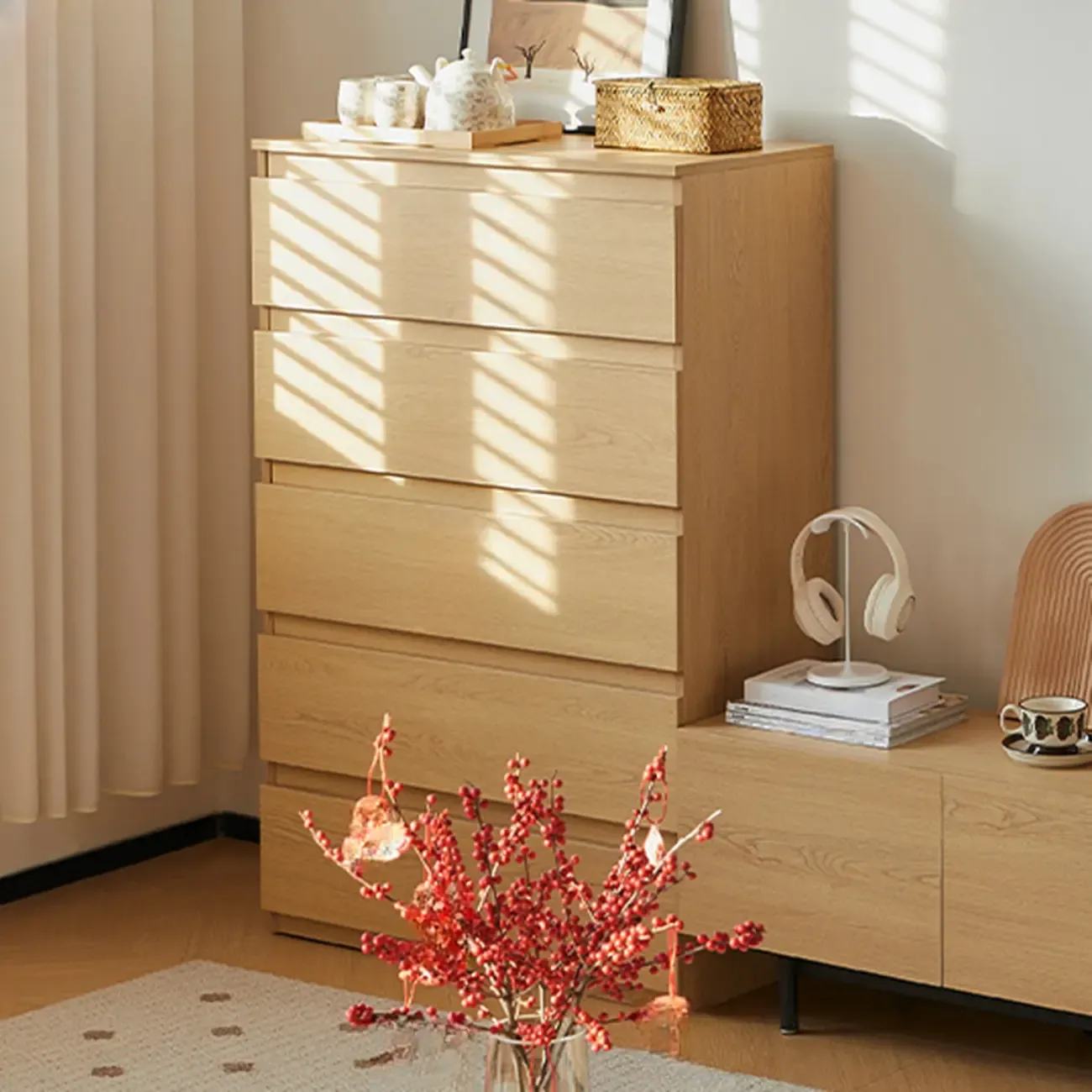 Modern Oak Wood Dresser Chest with Multiple Drawers Image - 4