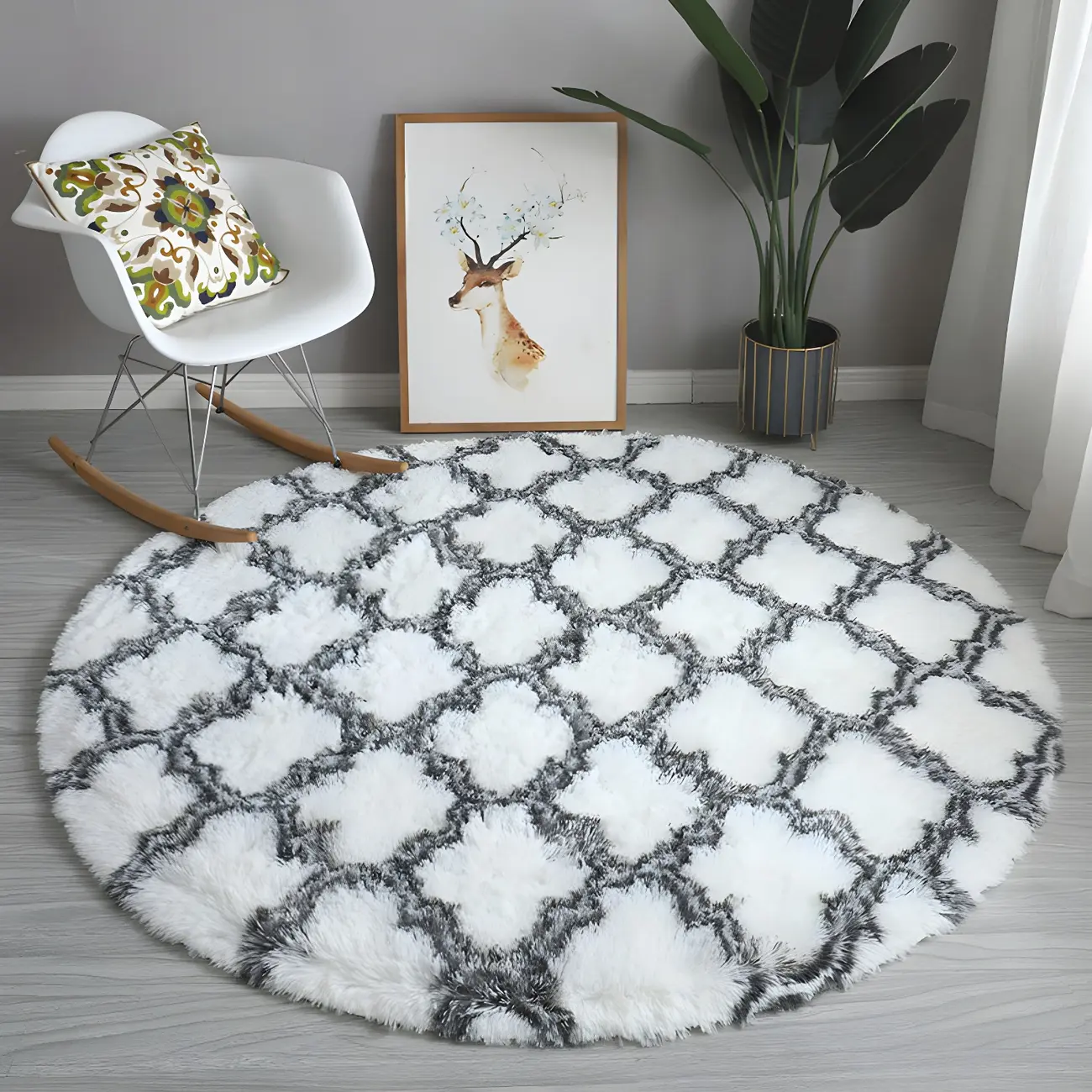 Casual Polyester Geometric Round Area Rug for Indoor Use Image - 2 | homeyfad