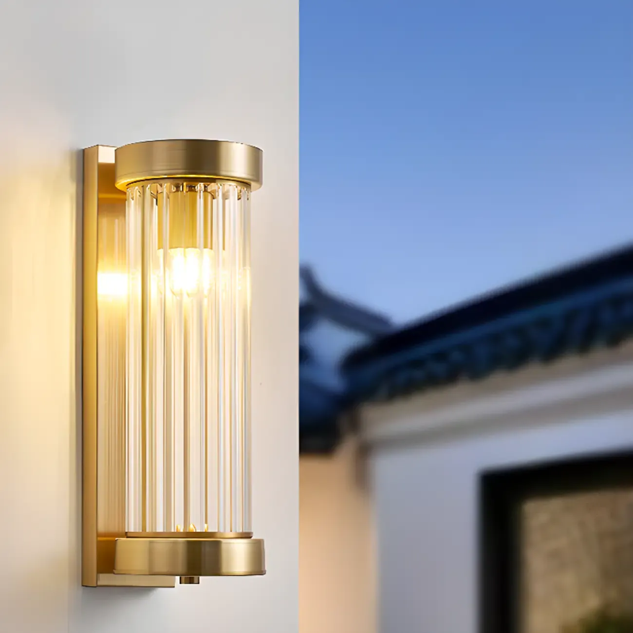 Modern Outdoor Cylinder Wall Sconce with Clear Shade Image - 4