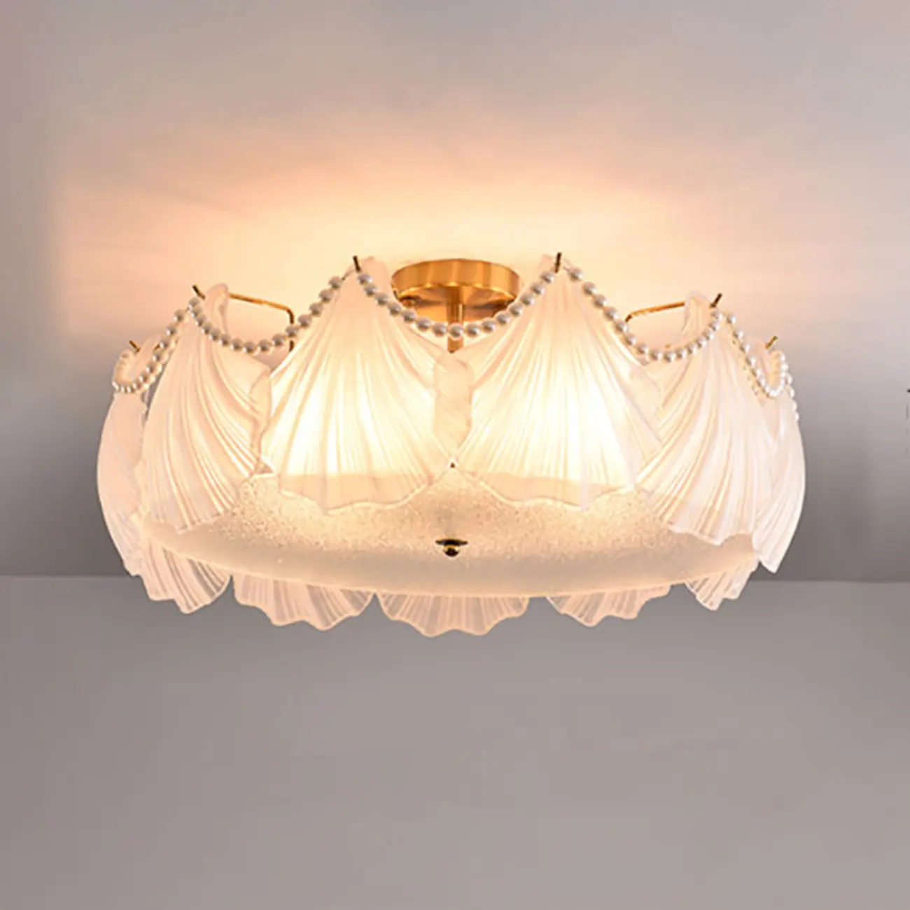 Luxury Living Room Ceiling Light with Glass Shell Shade Image - 11 | homeyfad