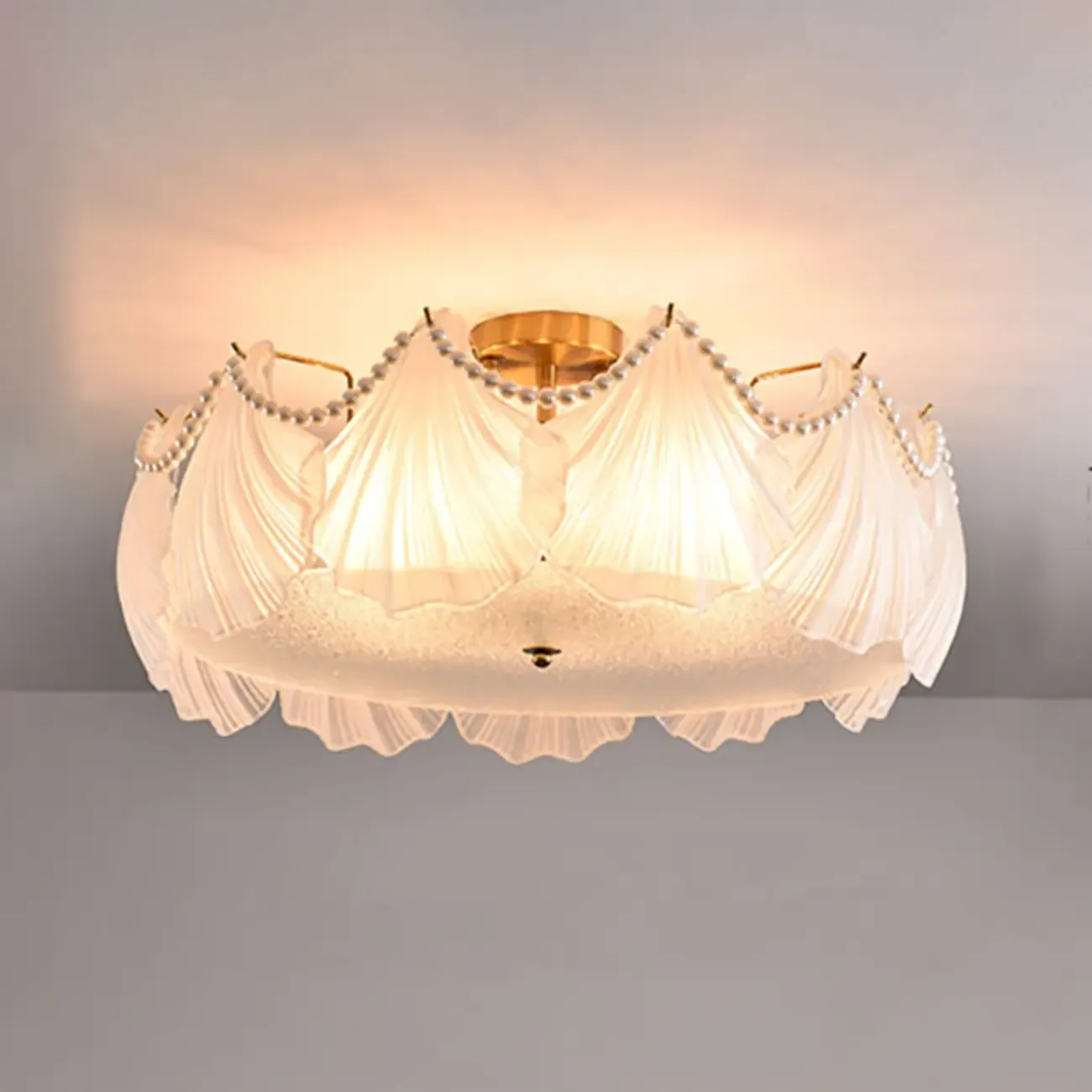 Luxury Living Room Ceiling Light with Glass Shell Shade Image - 11