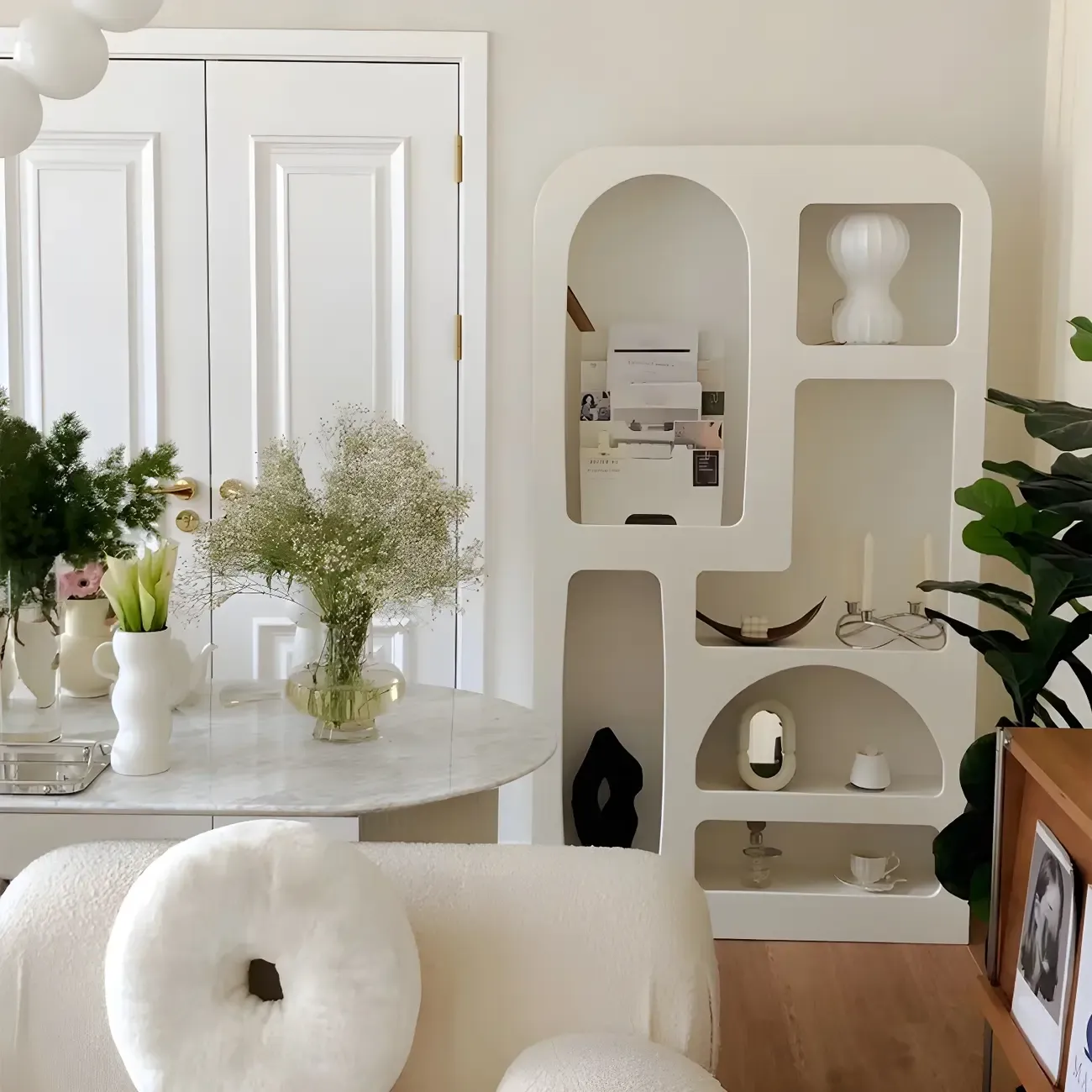 Minimalist White Wooden Open Display Cabinet for Home Decor Image - 6