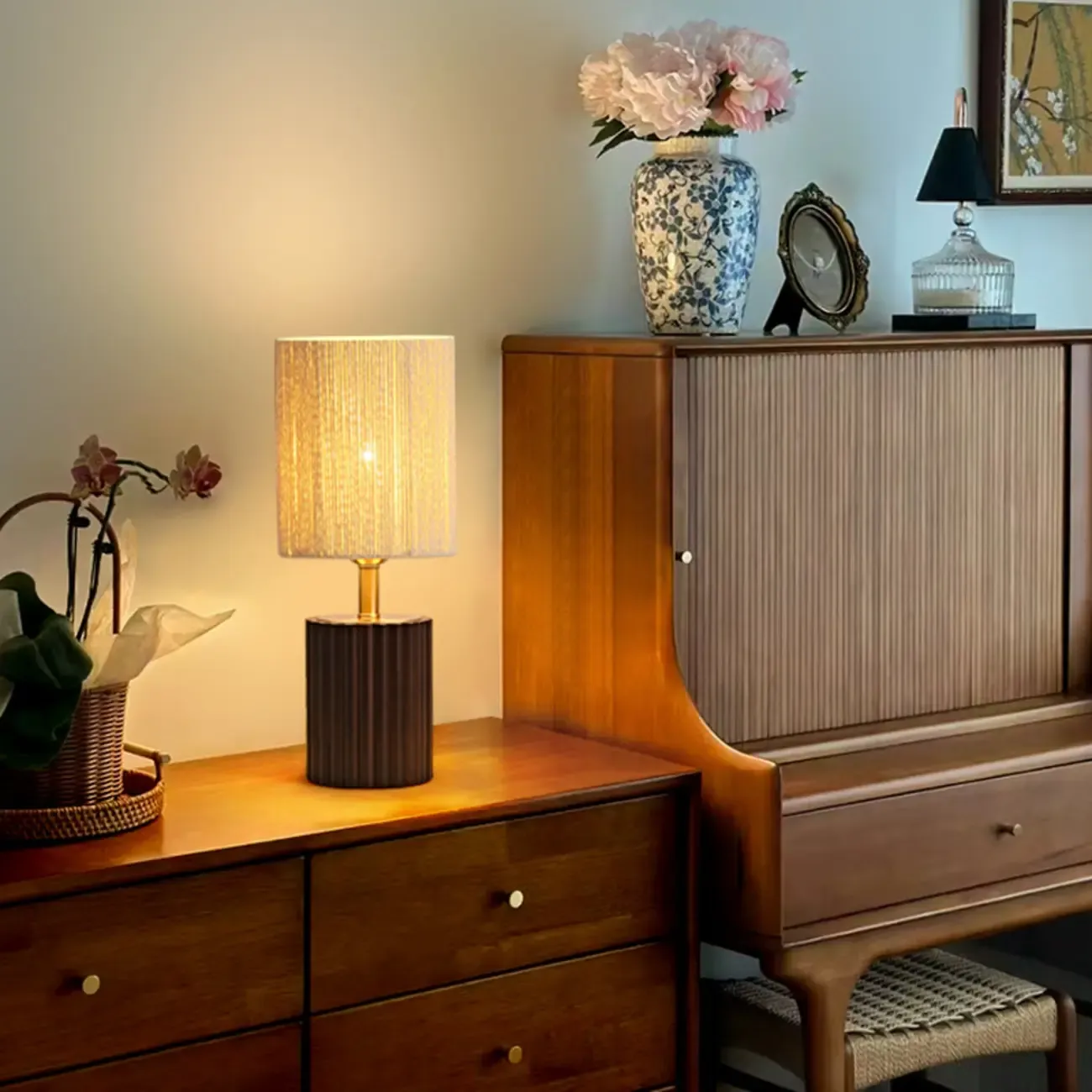 Modern Paper Geometric Shade Table Lamp for Bedroom Image - 1