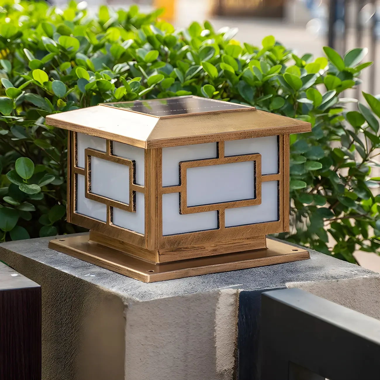 3 Color Light Outdoor Solar Table Lamp with Geometric Design Image - 3