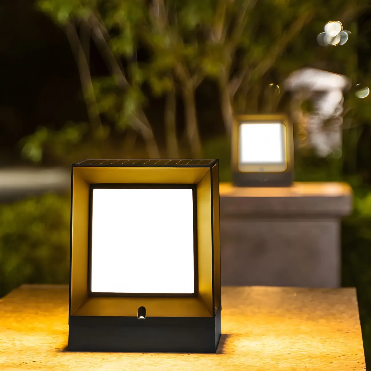 Modern Black Solar Table Lamp with LED for Outdoor Decor Image - 3